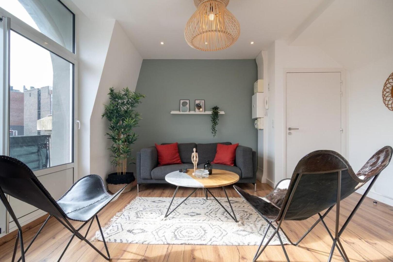 Marcq En Baroeul - Superb Apartment + Parking Экстерьер фото